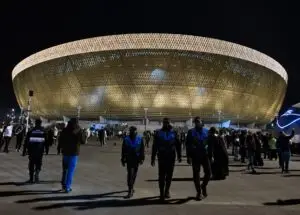 УЕФА: Шампионите на Јужна Америка и Европа ќе играат во Доха