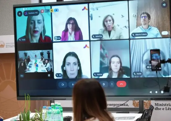 Божиновска: Нема позиција премногу висока за жена што е подготвена да води