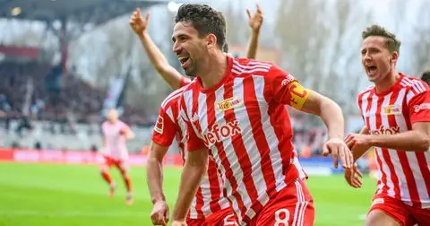 Братот на Сами Кедира го менува државјанството и ќе игра на Мундијалот