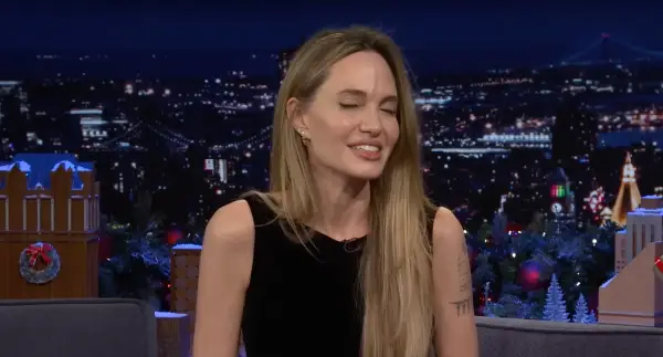 Алис Винокур за Анџелина Џоли: Моќна, а кревка – бунтовна ѕвезда во срцето на Холивуд