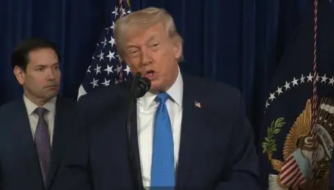 Трамп се закани со затворање на владата поради неуспехот да се усвои изборниот закон