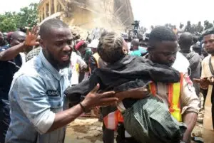 Масовно киднапирање во Нигерија – милитанти упаднаа во град и грабнаа 300 жени и деца