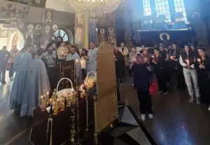 Митрополитот г.Јосиф го отслужи вториот Акатист во црквата „Успение на Пресвета Богородица“ во Гостивар: За помош да и‘ се обраќаме на Мајката Божја!