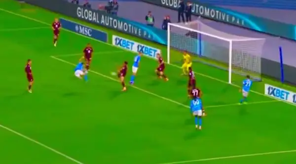 Елмас го постигна првиот гол по враќањето во Наполи