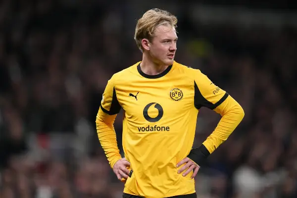 Брант го напушта Дортмунд како слободен играч