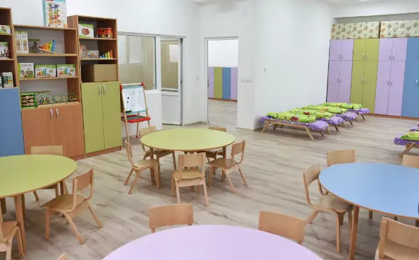 Маж и жена нападнале вработена во градинка во Тетово