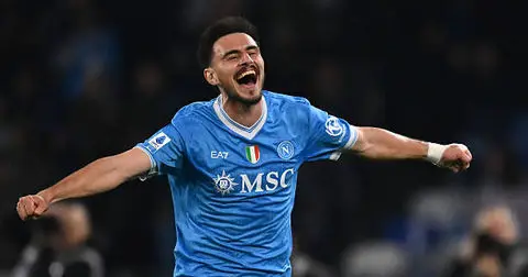 Ељиф Елмас во тимот на колото во Серија А!