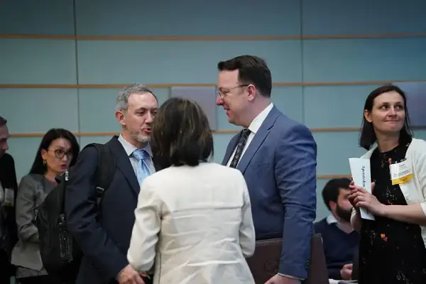 Николоски во Светска банка ги презентирал коридорите 8 и 10 и модернизацијата на железницата