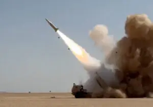 ВИДЕО: Ова е новата ракета што Американците ја користеа за прв пат во војната со Иран