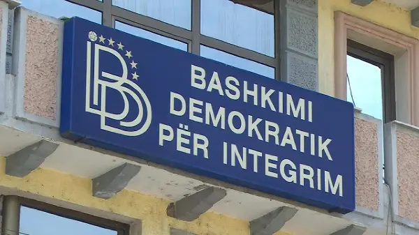 ДУИ: Албанскиот јазик и правата на Албанците не се прашања што можат да се преговараат