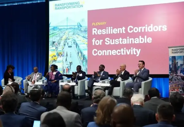 НИКОЛОСКИ: Инвестициите на коридорите во Македонија го комбинираат бизнисот и безбедноста, позитивни сигнали за инвеститорите