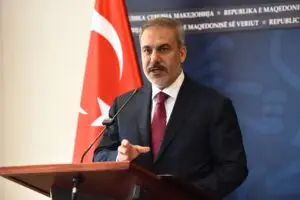 Фидан: Турција нема да дозволи планови за граѓанска војна во Иран