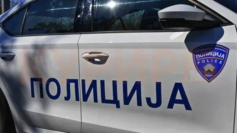 Пијан возач се судри со возило на МВР, полесно повредени тројца полицајци