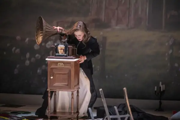 Премиера на две едночинки на Чехов во Словенија во режија на Марјан Неќак