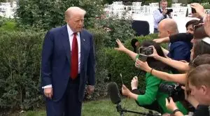 Трамп: Путин му помага на Иран, а ние ѝ помагаме на Украина 