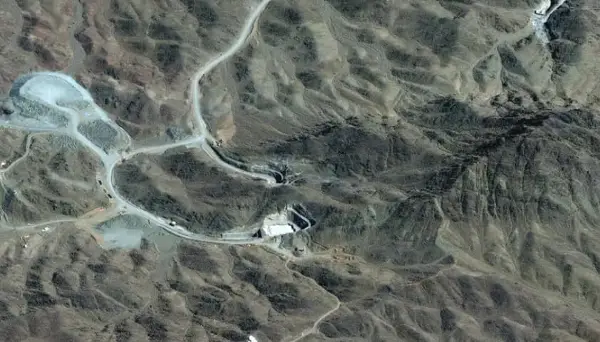 Нуклеарната тврдина на Иран е 100 метри под земја: Тука лежи „клучот“ за завршување на војната