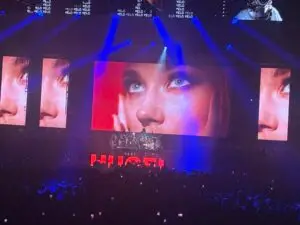 ВИДЕО+ФОТО | Од Ибица до Скопје – спектакуларен диџеј сет на Хугел