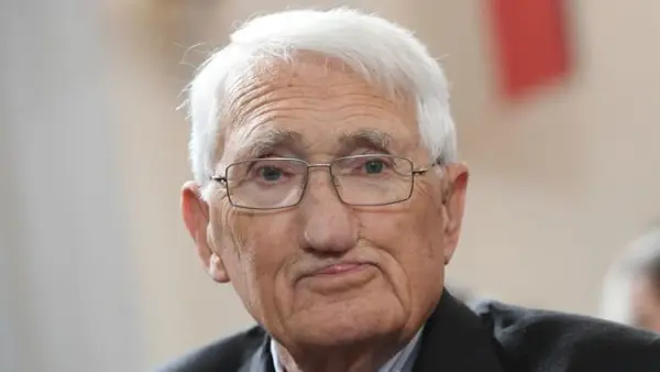 Почина славниот германски филозоф Јиргин Хабермас