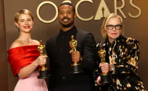 „Една битка по друга“ триумфираше на Оскарите со шест статуетки, Мајкл Б. Џордан и Џеси Бакли меѓу најголемите победници