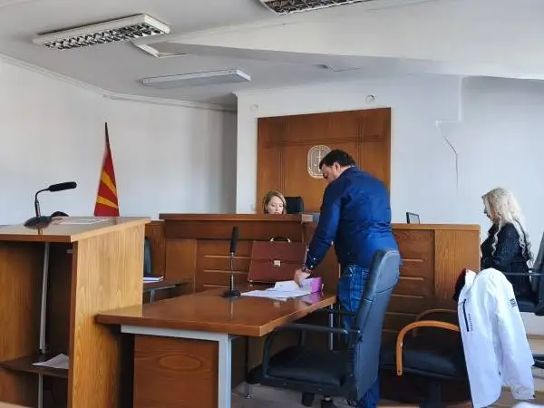 Обвинетата Елена Спасеновска не дојде на судење завршила на Ургентна во Битола