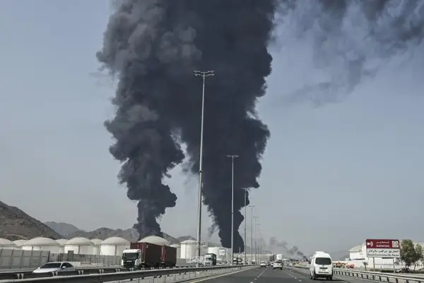 МНР на ОАЕ пријави закани од дронови и ракети од Иран без да даде дополнителни детали