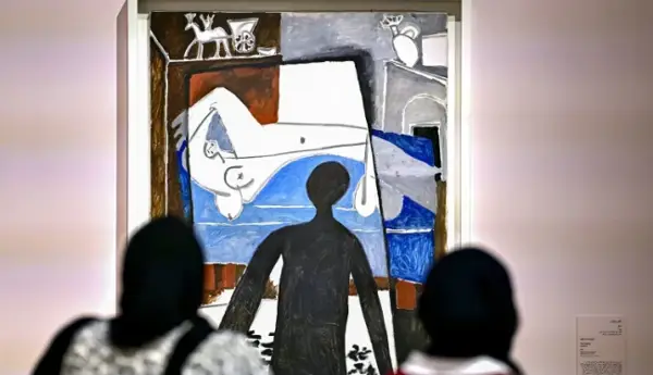 ФРАНЦИЈА Е ЗАГРИЖЕНА ЗА БЕЗБЕДНОСТА НА РЕМЕК-ДЕЛАТА КОИ СЕ ПОЗАЈМЕНИ ВО ЛУВР АБУ ДАБИ