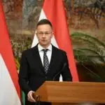 СИЈАРТО: Унгарија ќе ја  блокира финансиска помош за Украина и пакетот санкции на ЕУ кон Русија