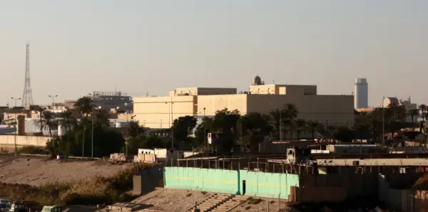 Американската амбасада во Багдад нападната со беспилотни летала