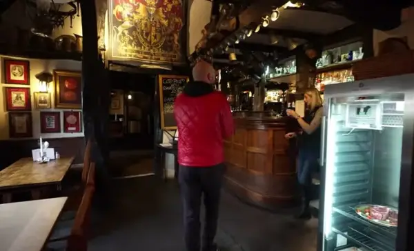 Британските угостители ги исклучуваат печките и фрижидерите за да заштедат