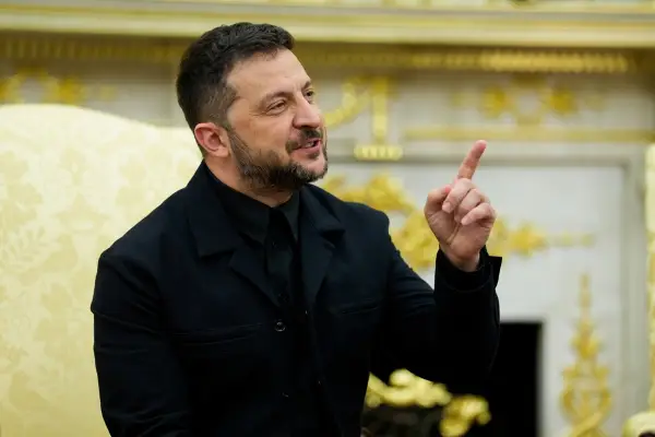 УКРАИНА ОСТАНУВА БЕЗ РАКЕТИ Зеленски алармира дека се „топат“ американските резерви поради војната во Иран