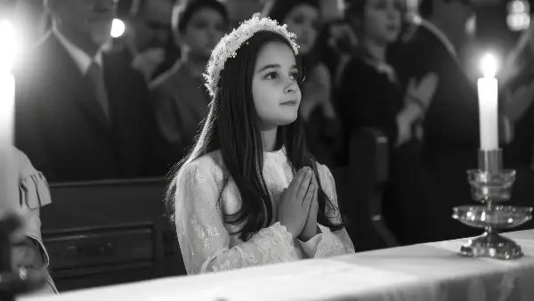 Мајчина молитва кон Господа: Со овие зборови, секоја жена ги штити своите деца од зло, каде и да се