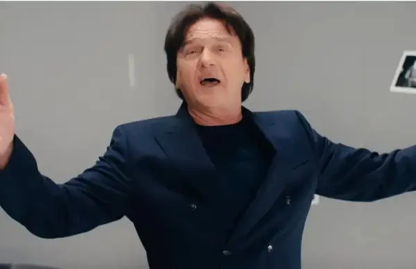 Здравко Чолиќ има нова песна и спот со снимки од Венеција (ВИДЕО)