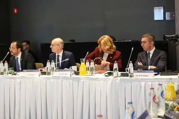 Мицкоски на самит на ЕПП: Можност за продлабочување на партнерствата и зајакнување на улогата на нашата земја во европските процеси