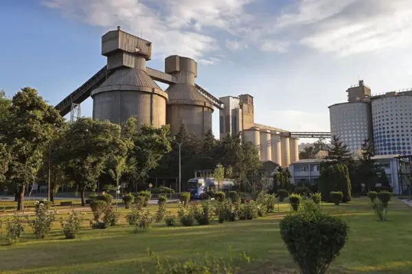 Во неделниот извештај за сите измерени емисии од Титан Усје се под граничните вредности