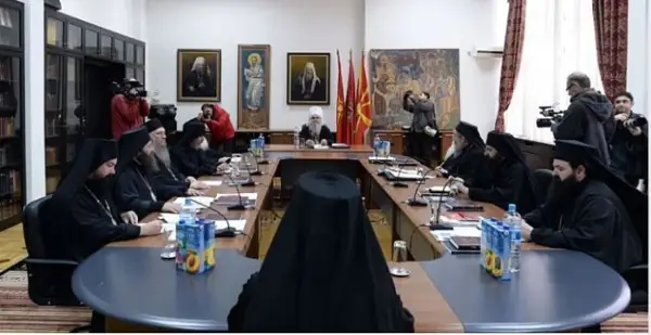 Епископот велички г. Никола нов администратор на Австралиско-новозеландската епархија, г. Петар разрешен по негово барање