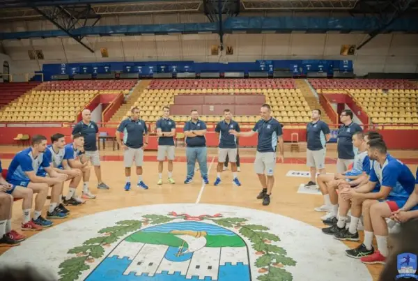 Охрид и Олимпијакос нема да продаваат билети на гостински навивачи за четвртфиналето на Европскиот куп на ЕХФ