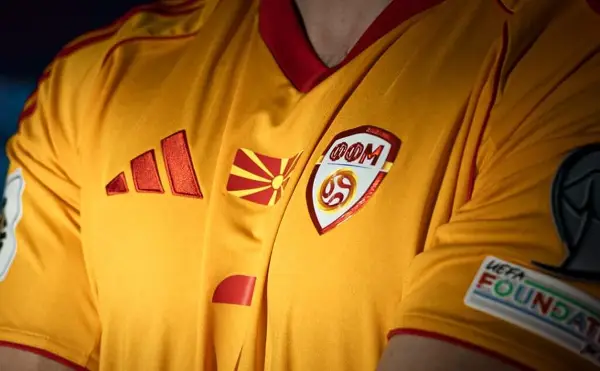 Жолто како македонското сонце: „Рисовите“ во „Адидас“ опрема по Мундијалскиот сон!