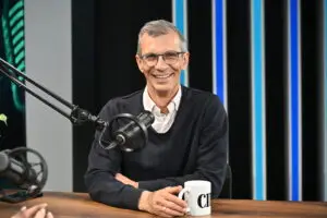 Со Ана на ТИ | Марко Новески: И јас и сопругата одиме на работа, фер е да ги делиме домашните обврски