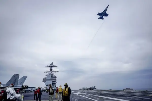 Трамп тврди дека САД уништиле 58 ирански бродови за два дена