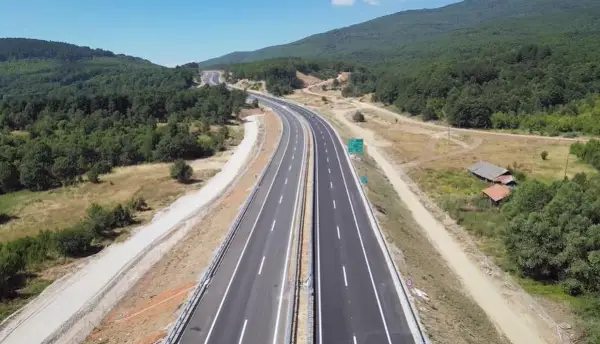 Сообраќајот се одвива непречено, по суви коловози