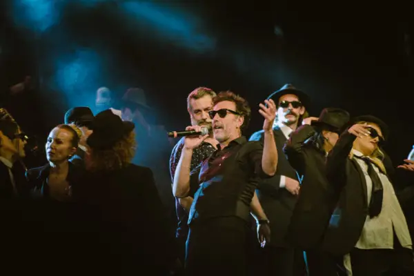 „Глумците пеат“ во МНТ на 24 и 25 март