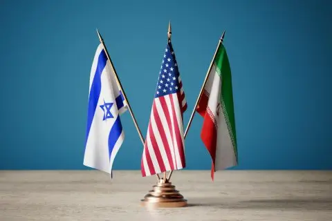 Иранскиот претседател вели дека Израел и САД треба „веднаш да ја прекинат агресијата“ за да се стави крај на војната