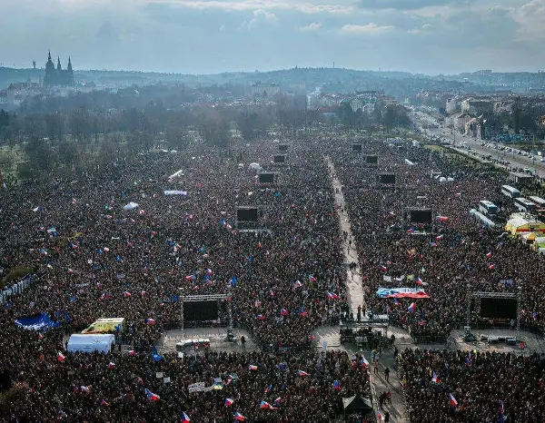 Антивладини протести во Прага