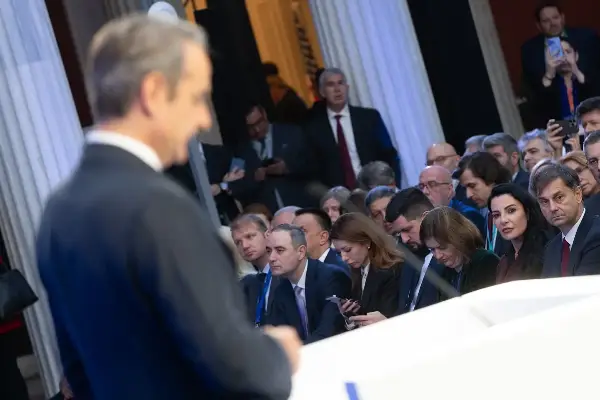 Мицотакис: Туристите да бидат без грижа, Грција е безбедна земја