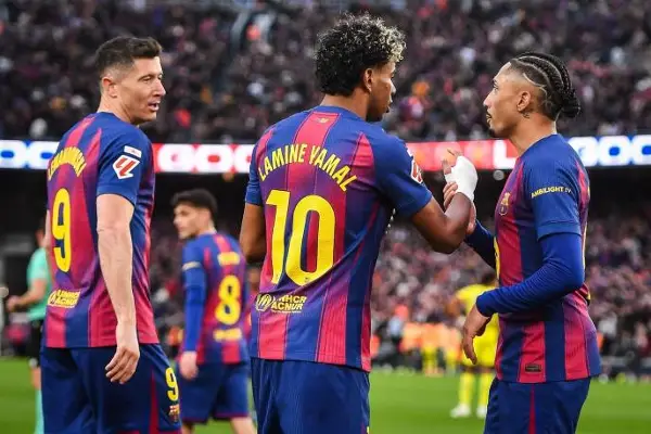 Барселона ја зголеми предноста на врвот пред мадридското дерби