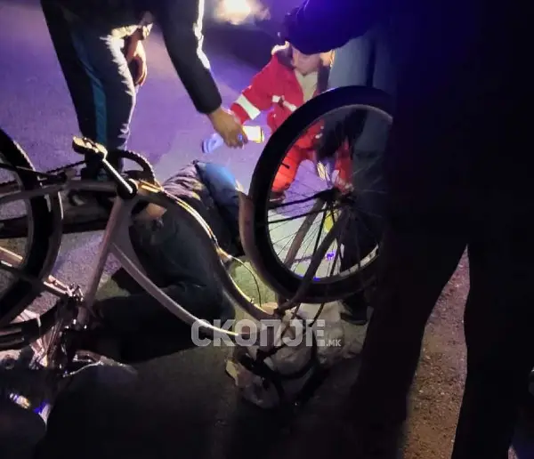 Тешко повредена млада велосипедистка, ја удрил автомобил