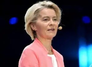 Фон дер Лајен во Австралија за трговски договор