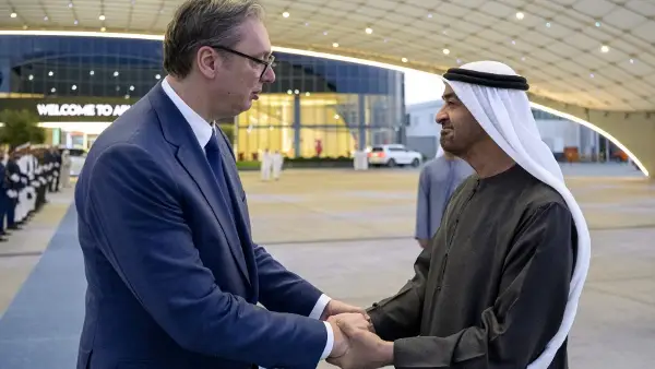 Вучиќ прв европски политички лидер што ќе ги посети Емиратите откако избувна кризата