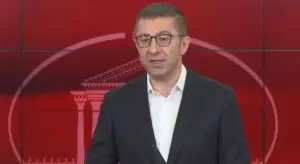 Се намалува ДДВ за горивата, Мицкоски вели дека цената ќе падне за 6-7 денари по литар