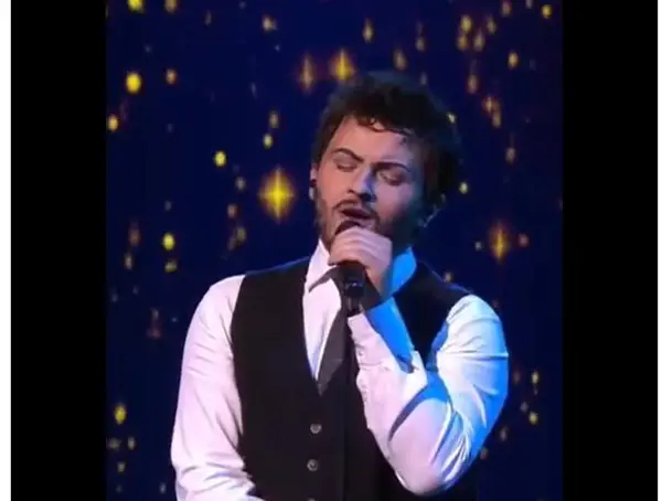 ФОТО+ВИДЕО | Хрватски пејач ја разнежни публиката со изведба на „Игри без граници“ од Тоше Проески